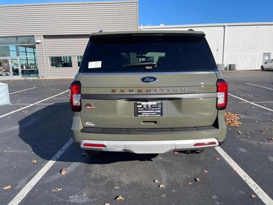 new 2024 Ford Expedition car, priced at $72,284