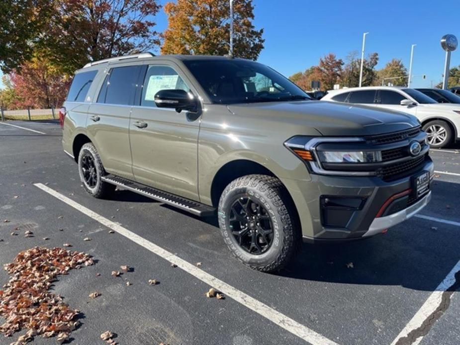 new 2024 Ford Expedition car, priced at $72,284