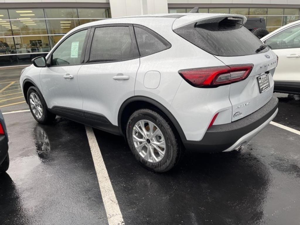 new 2025 Ford Escape car, priced at $29,558