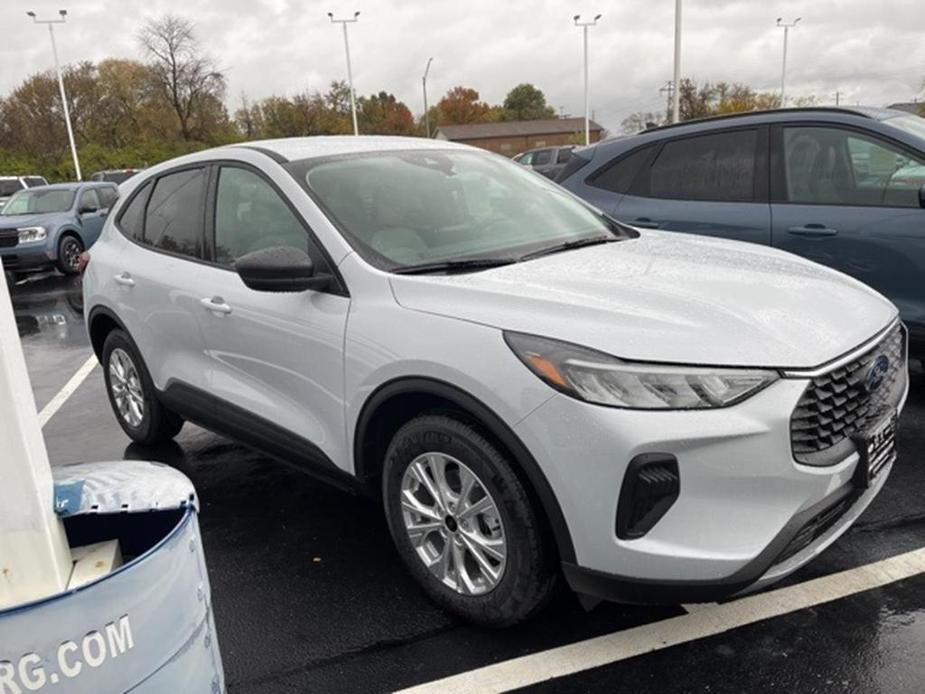 new 2025 Ford Escape car, priced at $29,558