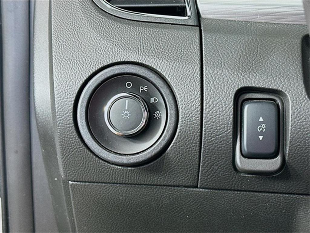 used 2018 Ford Taurus car, priced at $10,995