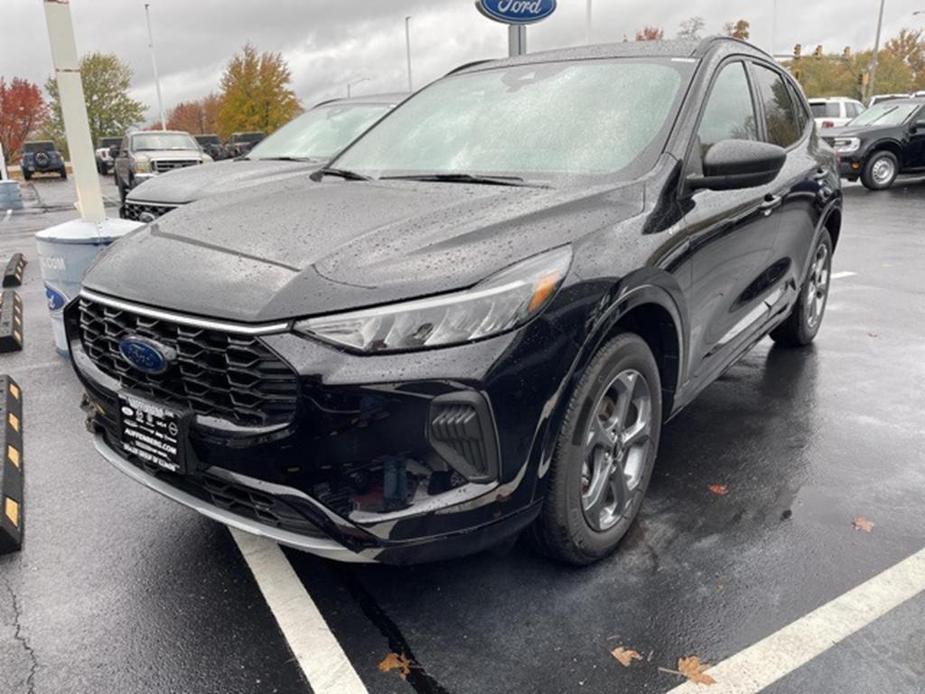 new 2024 Ford Escape car, priced at $31,264