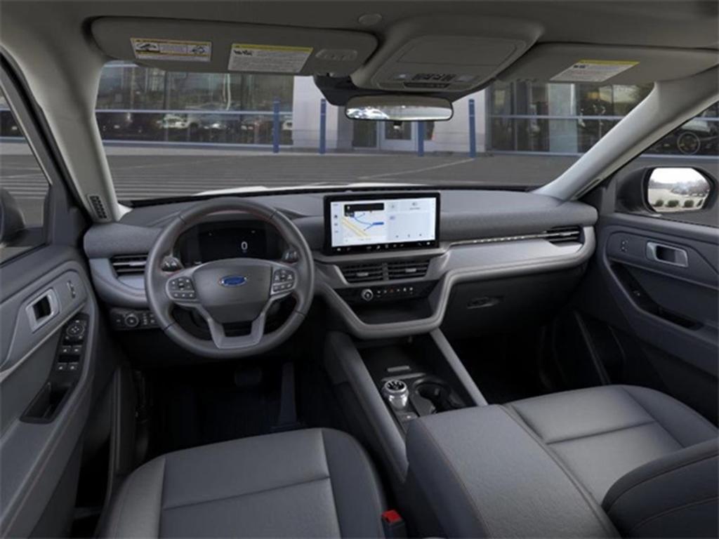new 2025 Ford Explorer car, priced at $45,662