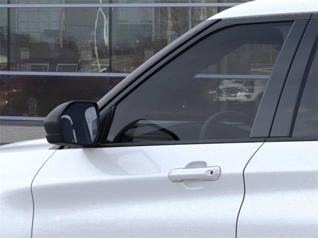 new 2025 Ford Explorer car, priced at $45,662