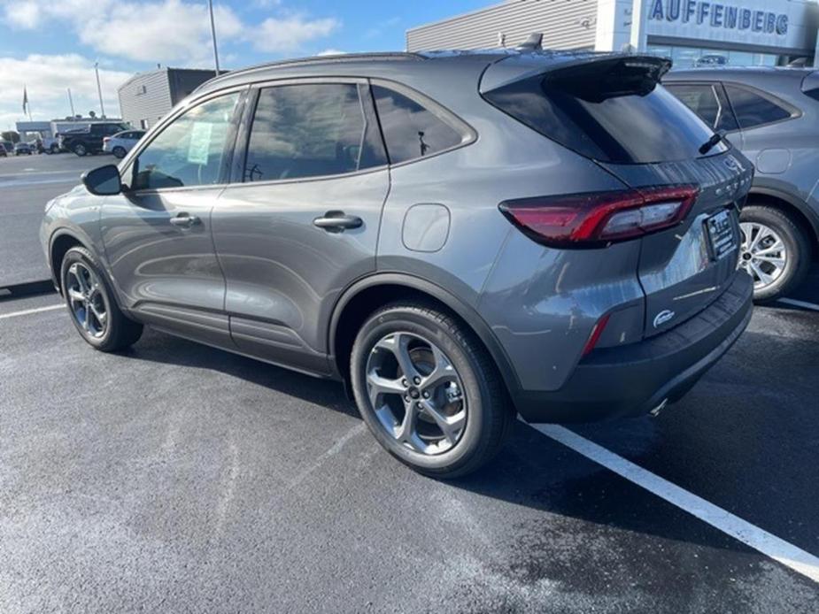 new 2025 Ford Escape car, priced at $30,149