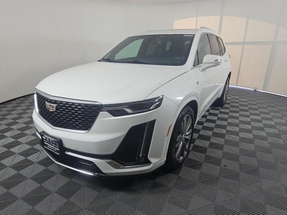 used 2021 Cadillac XT6 car, priced at $32,999