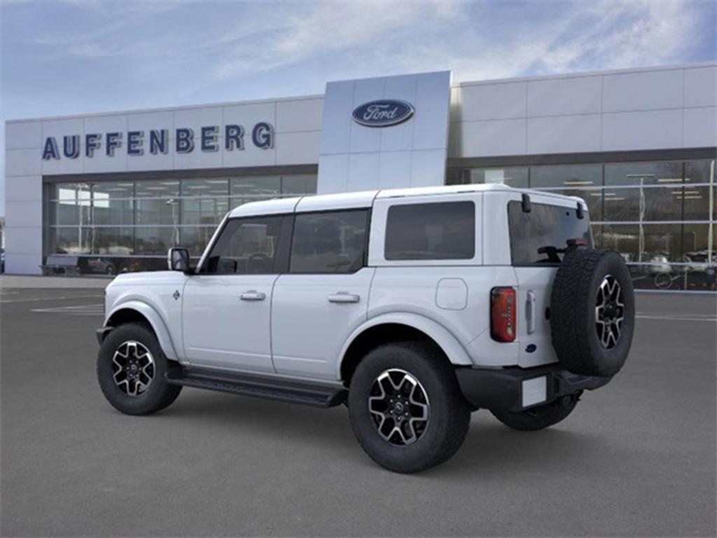 new 2025 Ford Bronco car, priced at $50,579