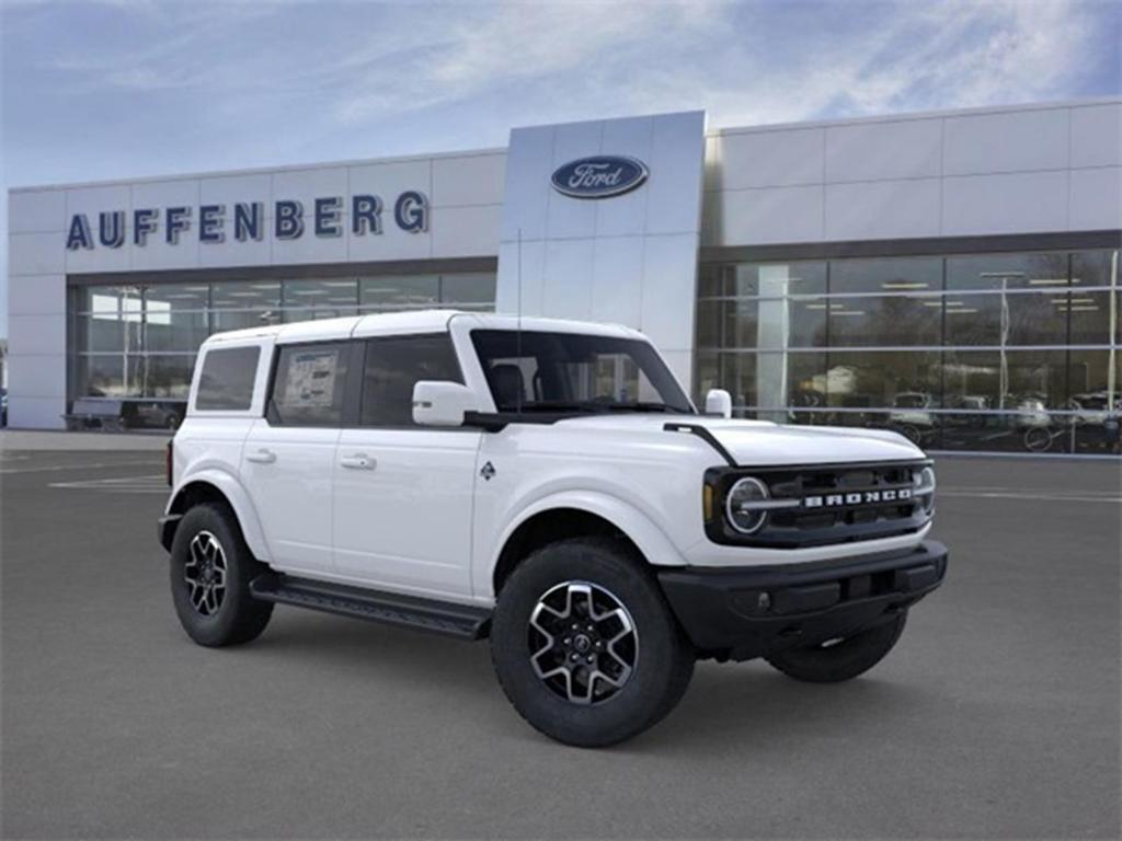new 2025 Ford Bronco car, priced at $50,579
