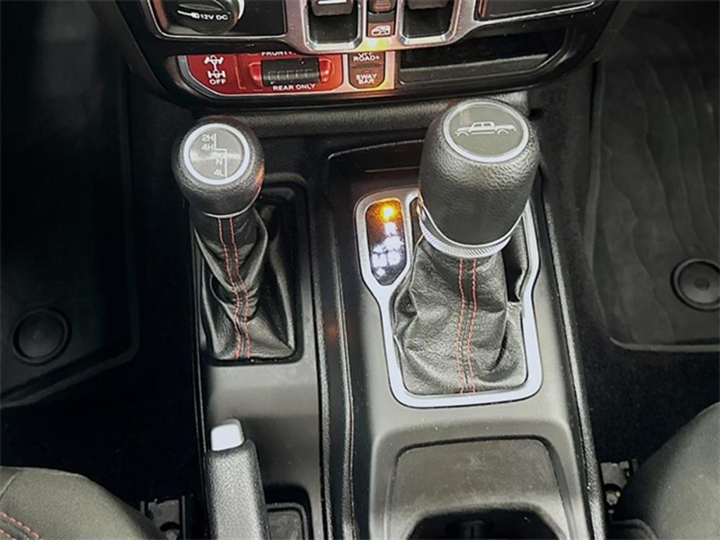 used 2021 Jeep Gladiator car, priced at $35,803