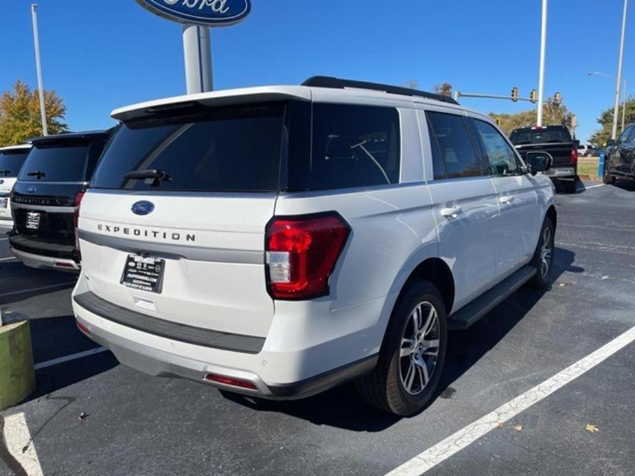 new 2024 Ford Expedition car, priced at $62,542