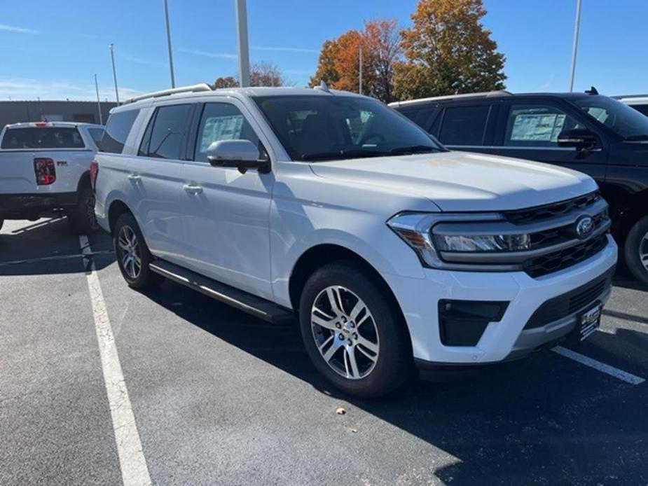 new 2024 Ford Expedition car, priced at $62,542