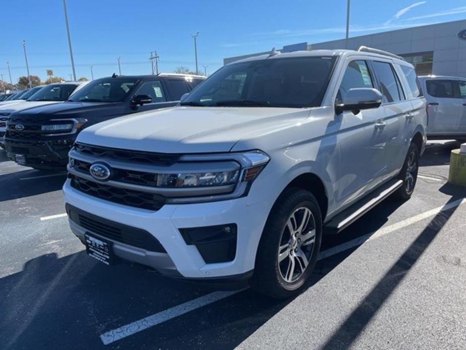 new 2024 Ford Expedition car, priced at $62,542