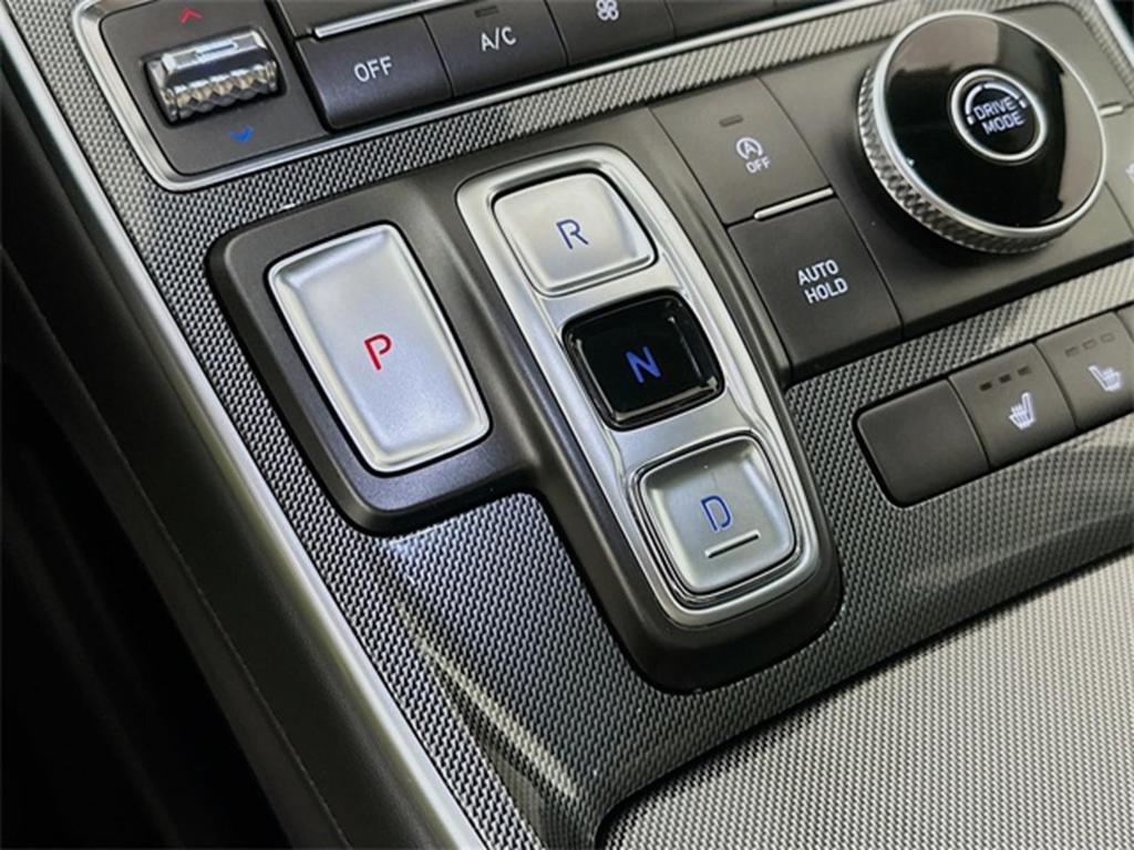 used 2023 Hyundai Santa Fe car, priced at $21,404