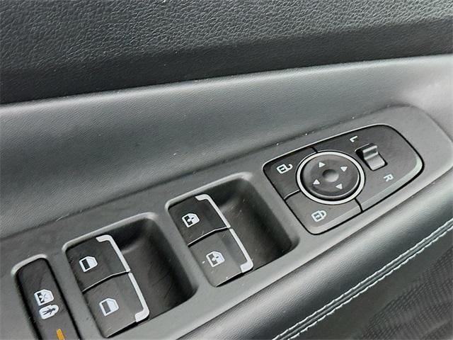 used 2022 Hyundai SANTA FE HEV car, priced at $27,460