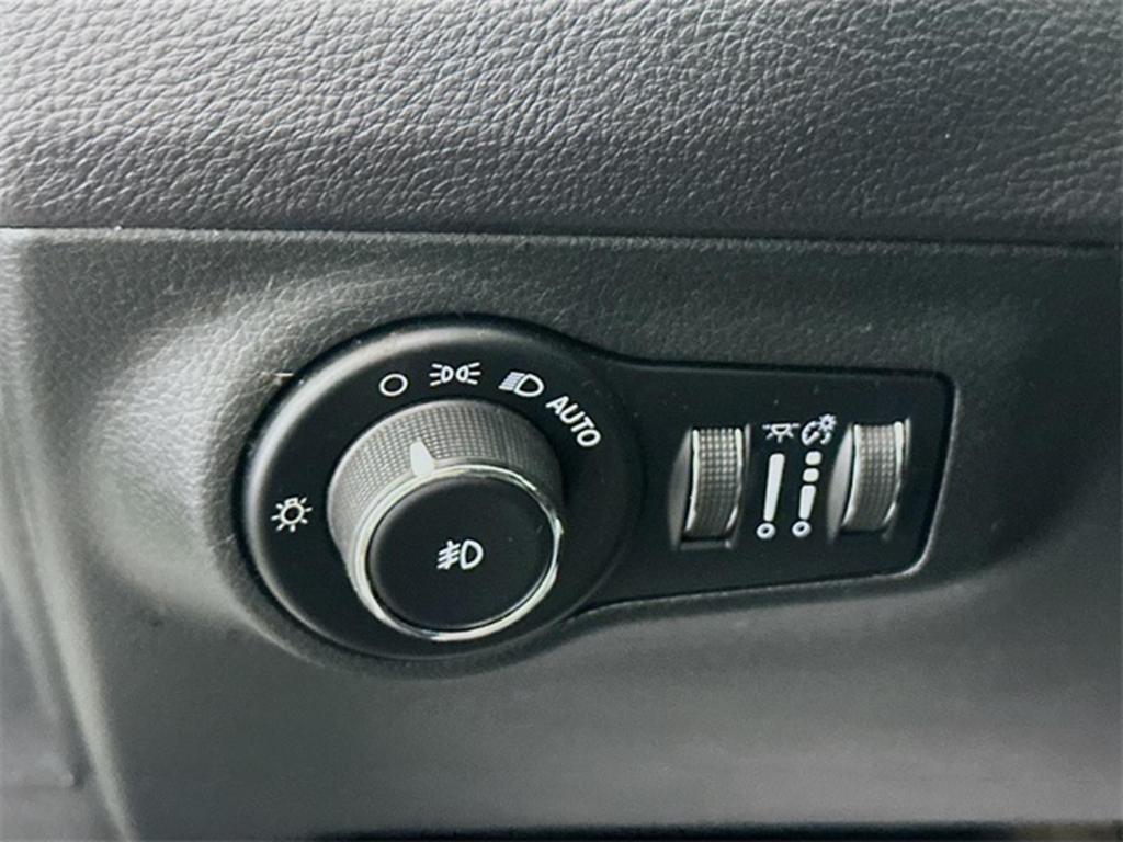 used 2018 Jeep Compass car, priced at $16,613
