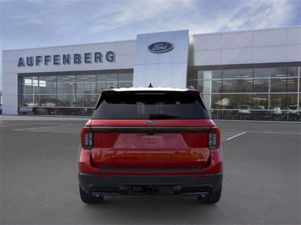 new 2025 Ford Explorer car, priced at $47,125