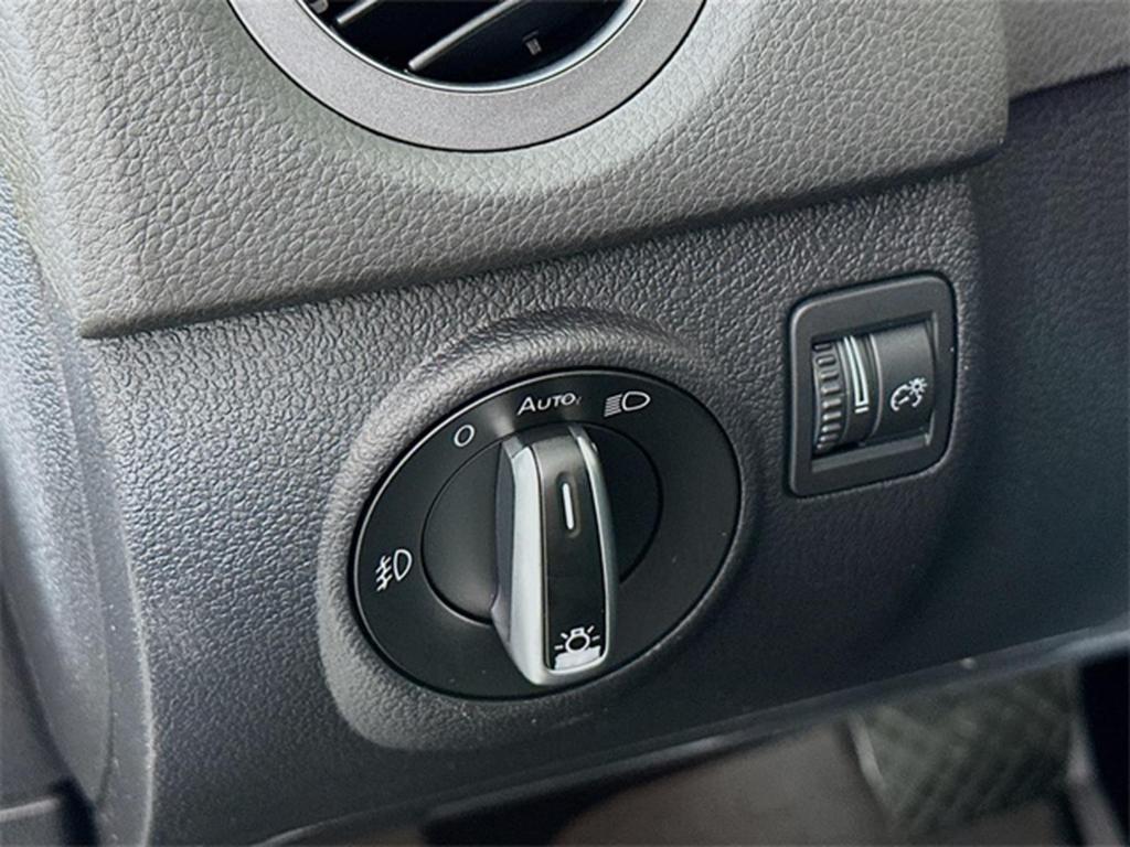 used 2013 Volkswagen Tiguan car, priced at $9,649