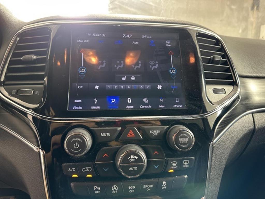 used 2019 Jeep Grand Cherokee car, priced at $13,999