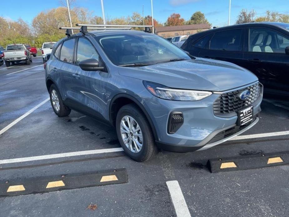 new 2025 Ford Escape car, priced at $30,923