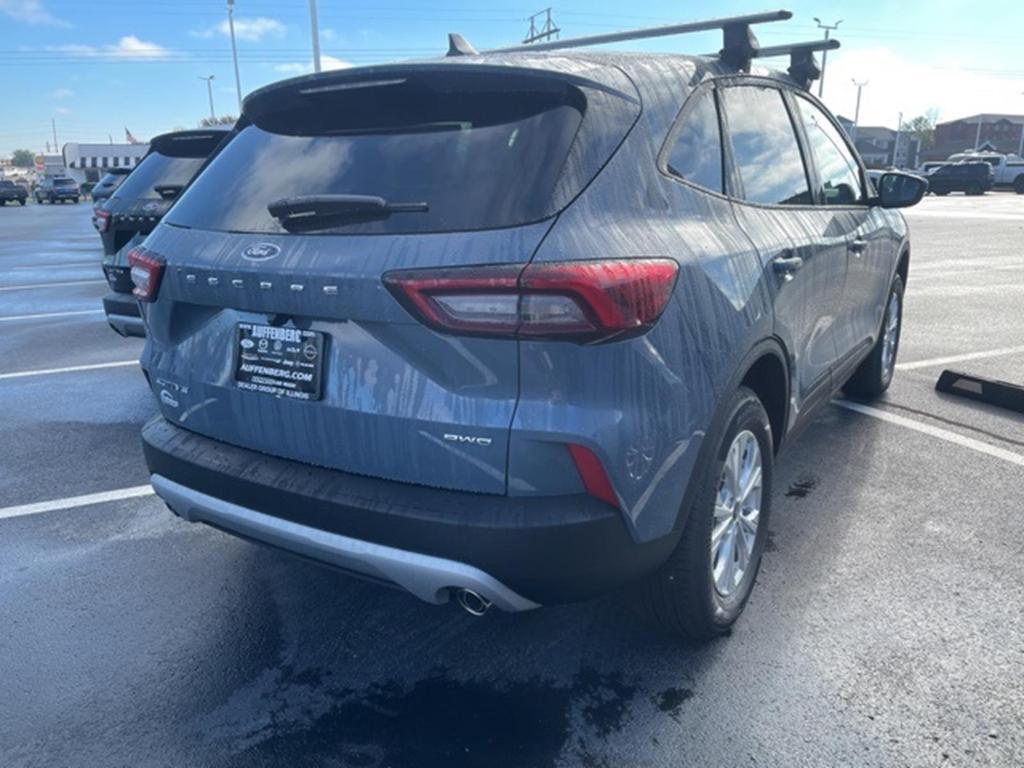 new 2025 Ford Escape car, priced at $30,923