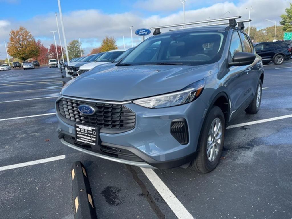 new 2025 Ford Escape car, priced at $30,923