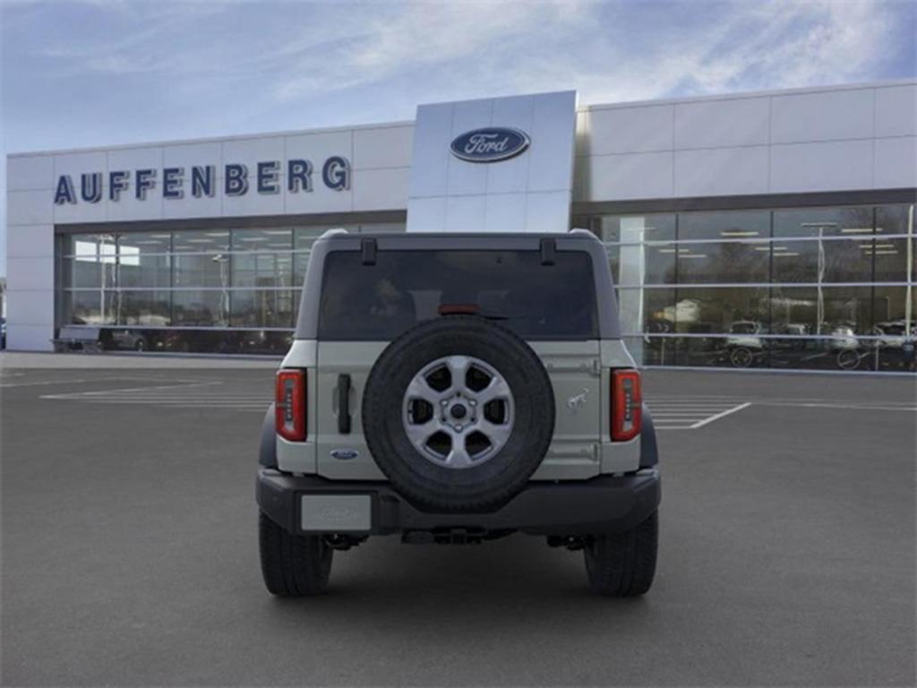 new 2024 Ford Bronco car, priced at $47,374