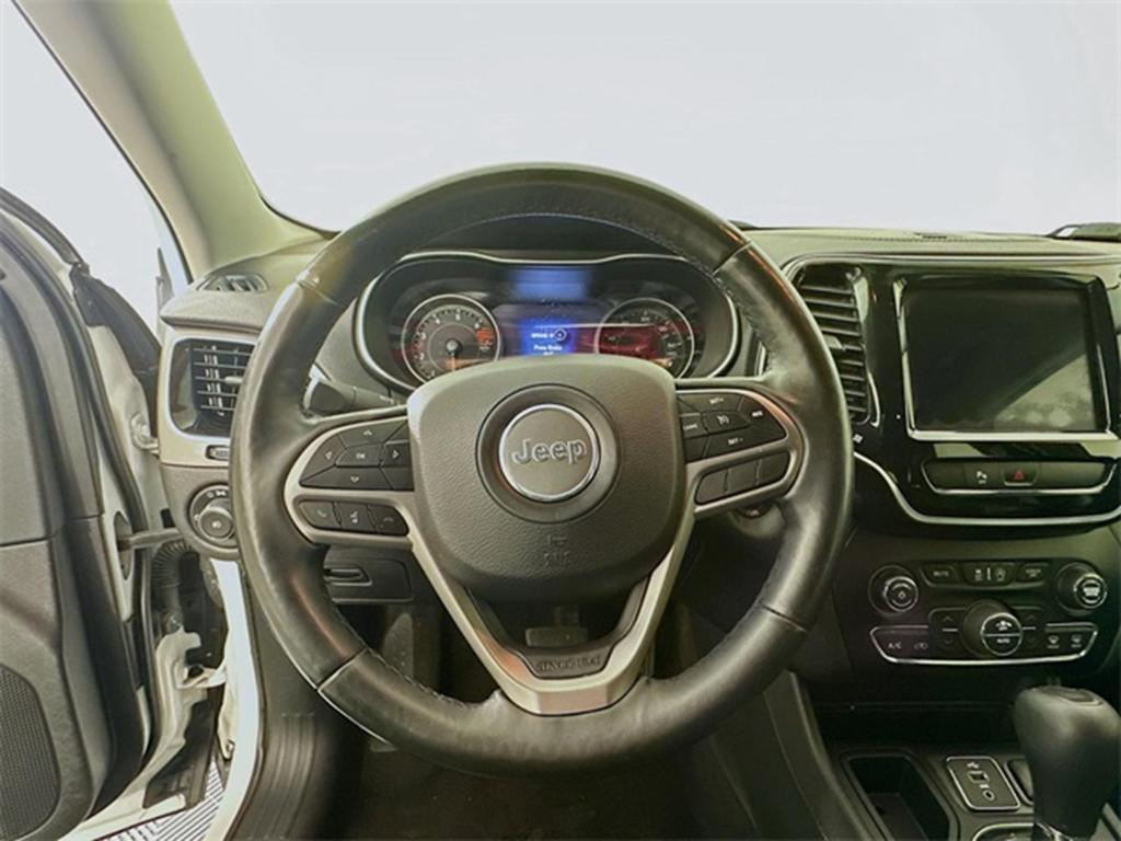 used 2019 Jeep Cherokee car, priced at $13,879