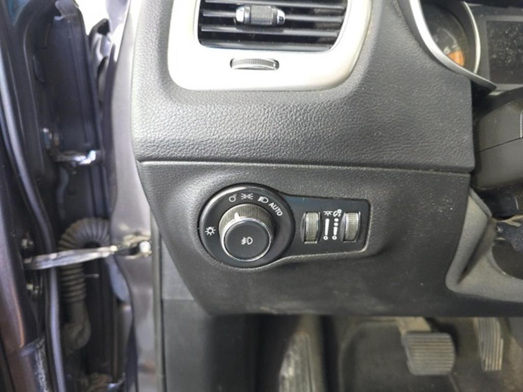 used 2018 Jeep Compass car, priced at $11,999