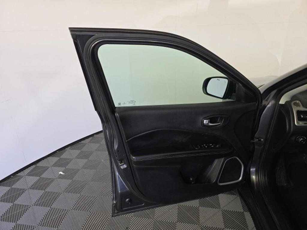 used 2018 Jeep Compass car, priced at $11,999