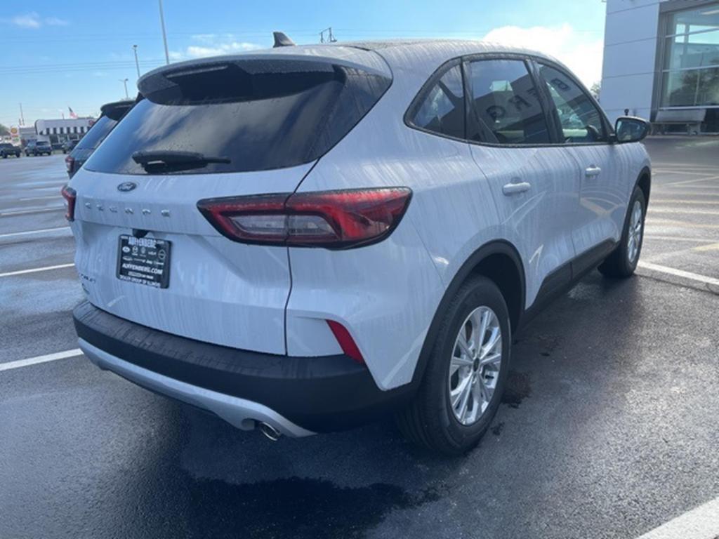 new 2025 Ford Escape car, priced at $28,622