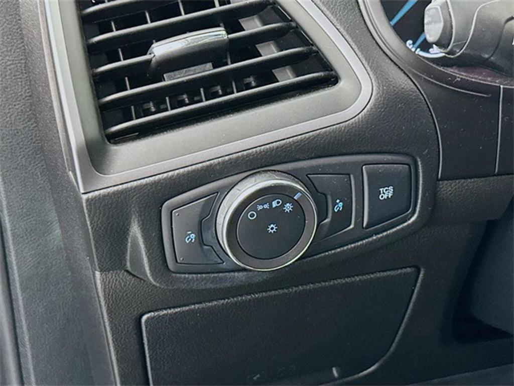 used 2019 Ford Edge car, priced at $15,189