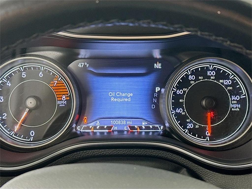 used 2019 Jeep Cherokee car