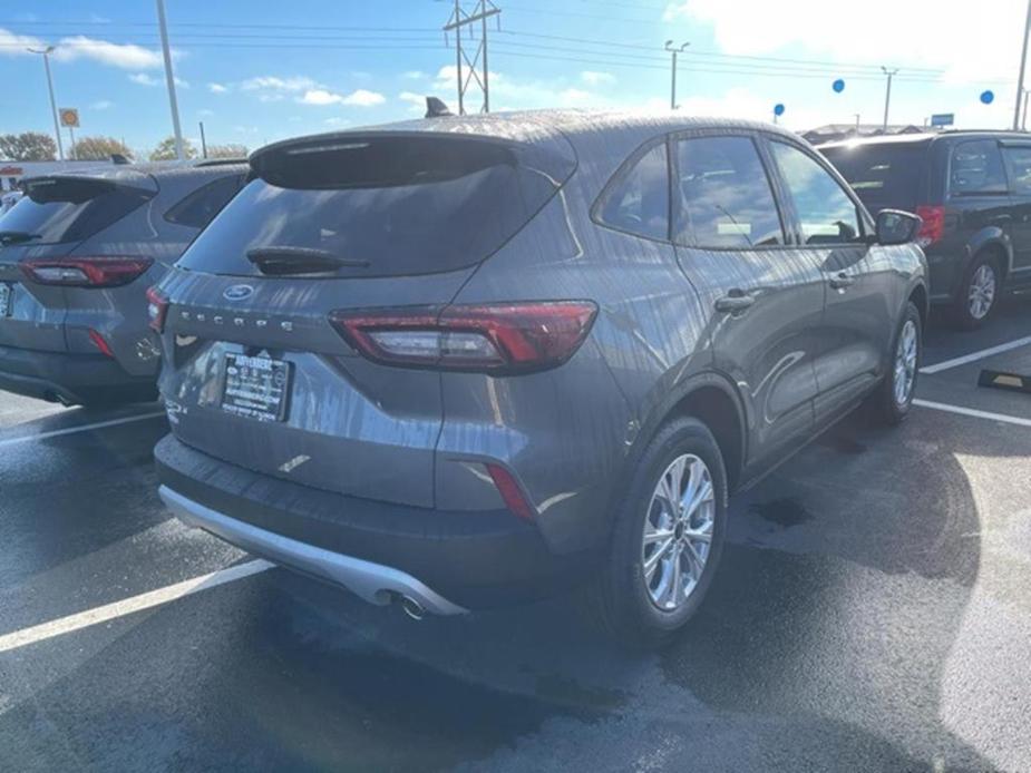 new 2025 Ford Escape car, priced at $29,073