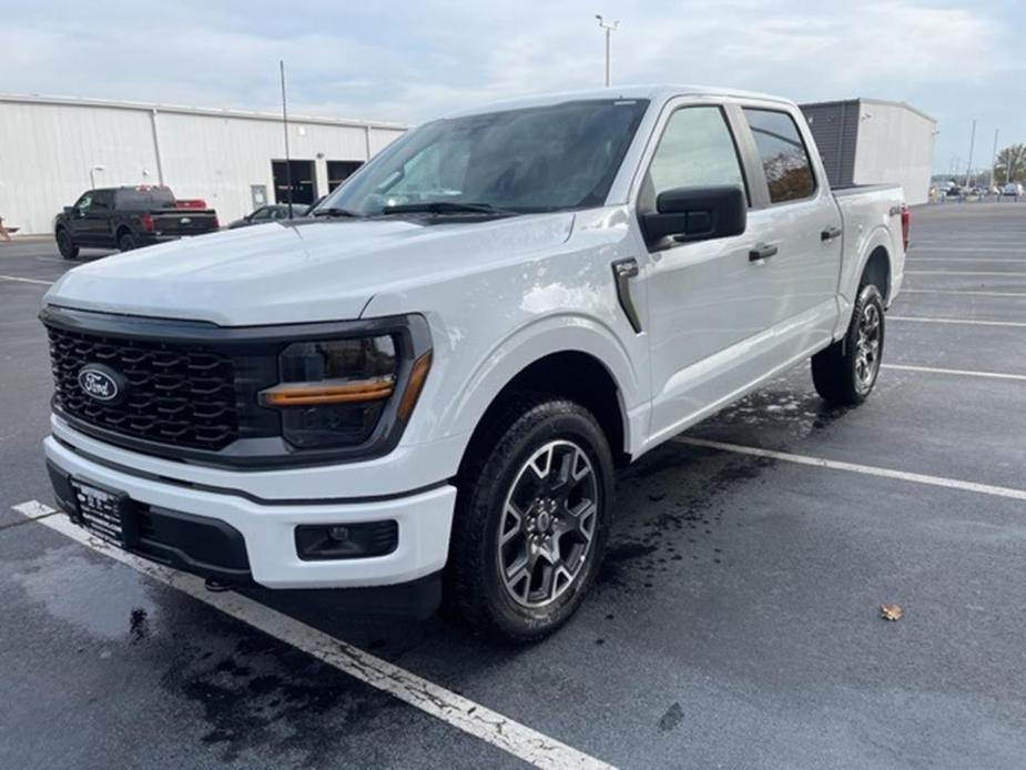 new 2024 Ford F-150 car, priced at $46,272