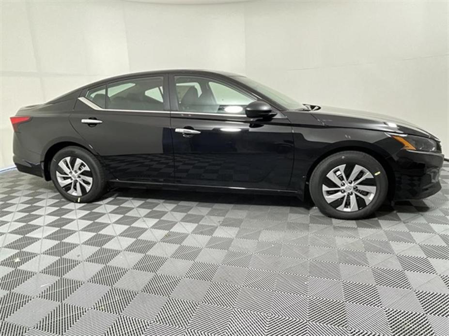 used 2024 Nissan Altima car, priced at $27,515