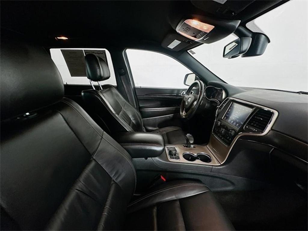 used 2015 Jeep Grand Cherokee car, priced at $12,754