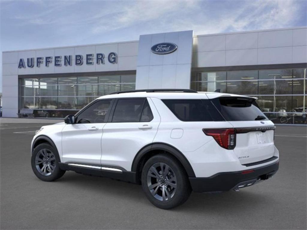 new 2025 Ford Explorer car, priced at $41,574