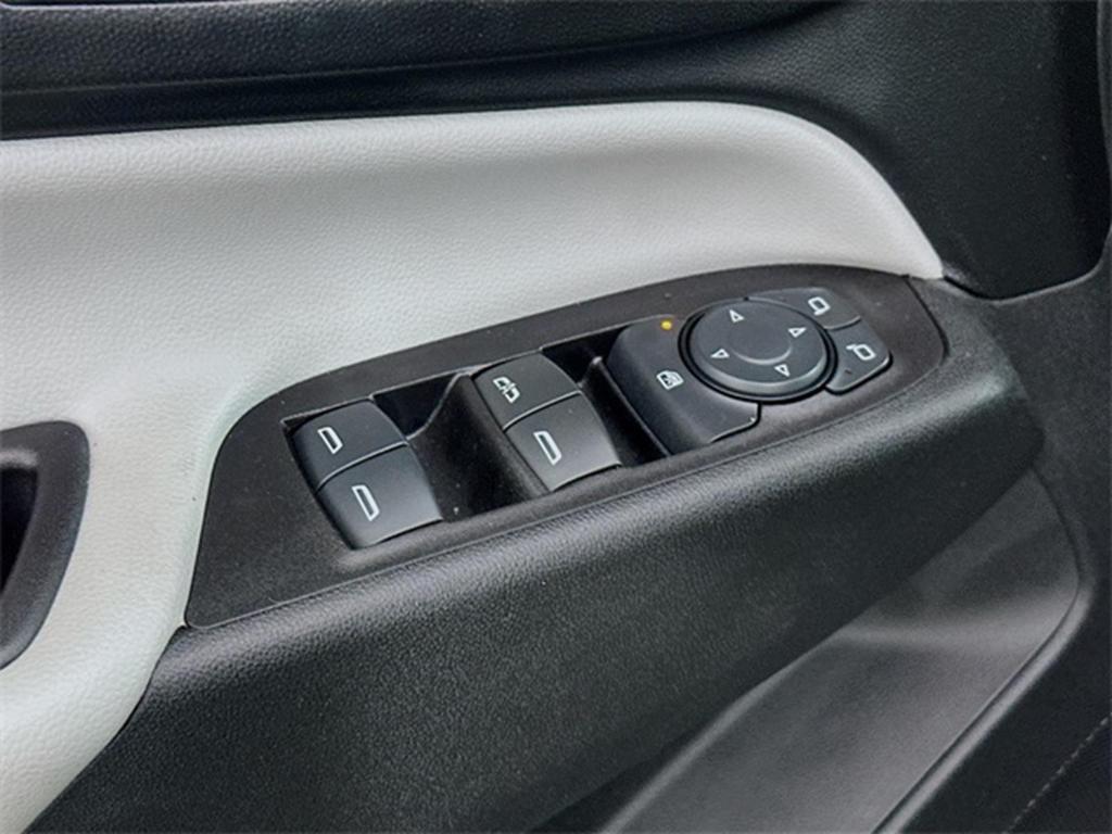 used 2019 Chevrolet Equinox car, priced at $18,804