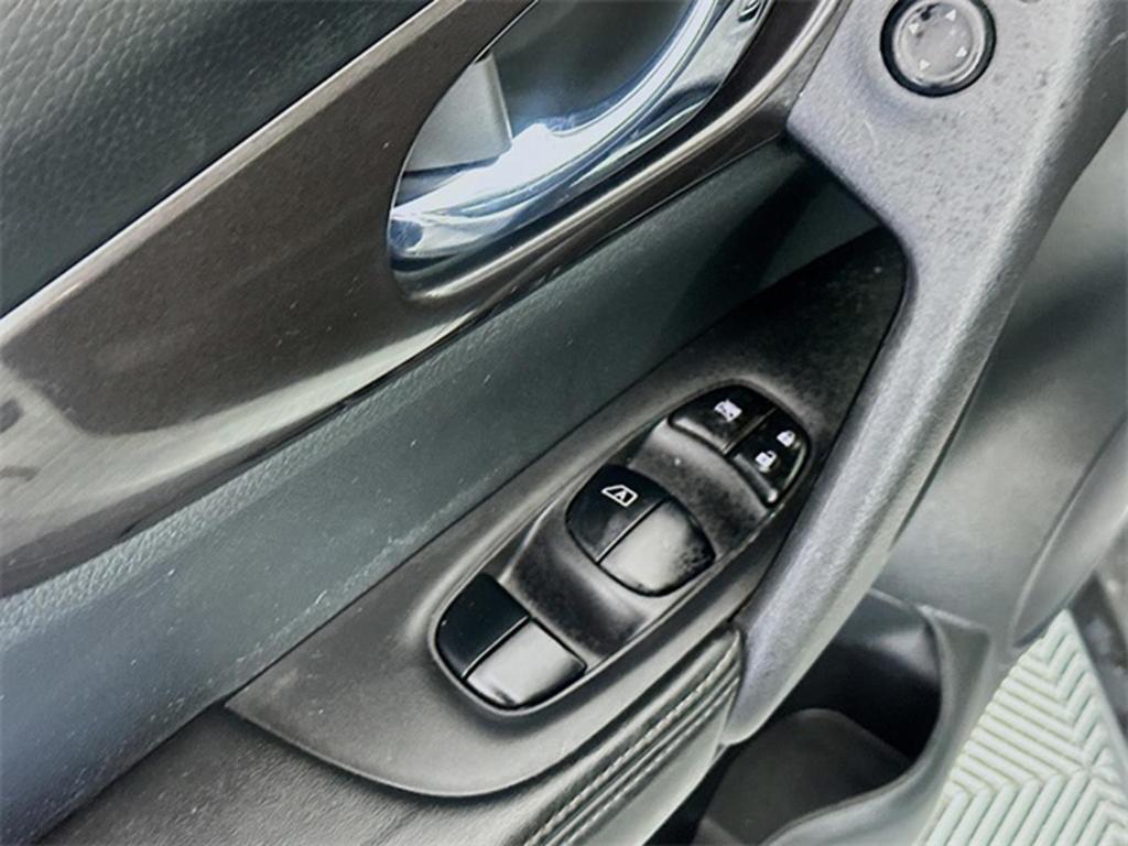 used 2019 Nissan Rogue Hybrid car, priced at $14,585