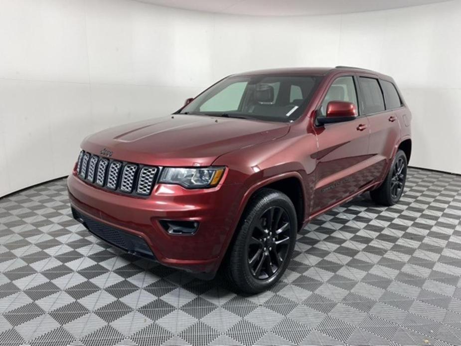 used 2018 Jeep Grand Cherokee car, priced at $23,499