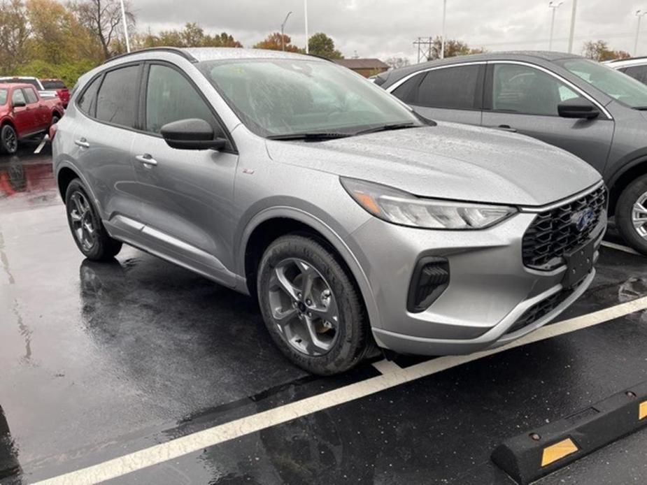 new 2024 Ford Escape car, priced at $31,204