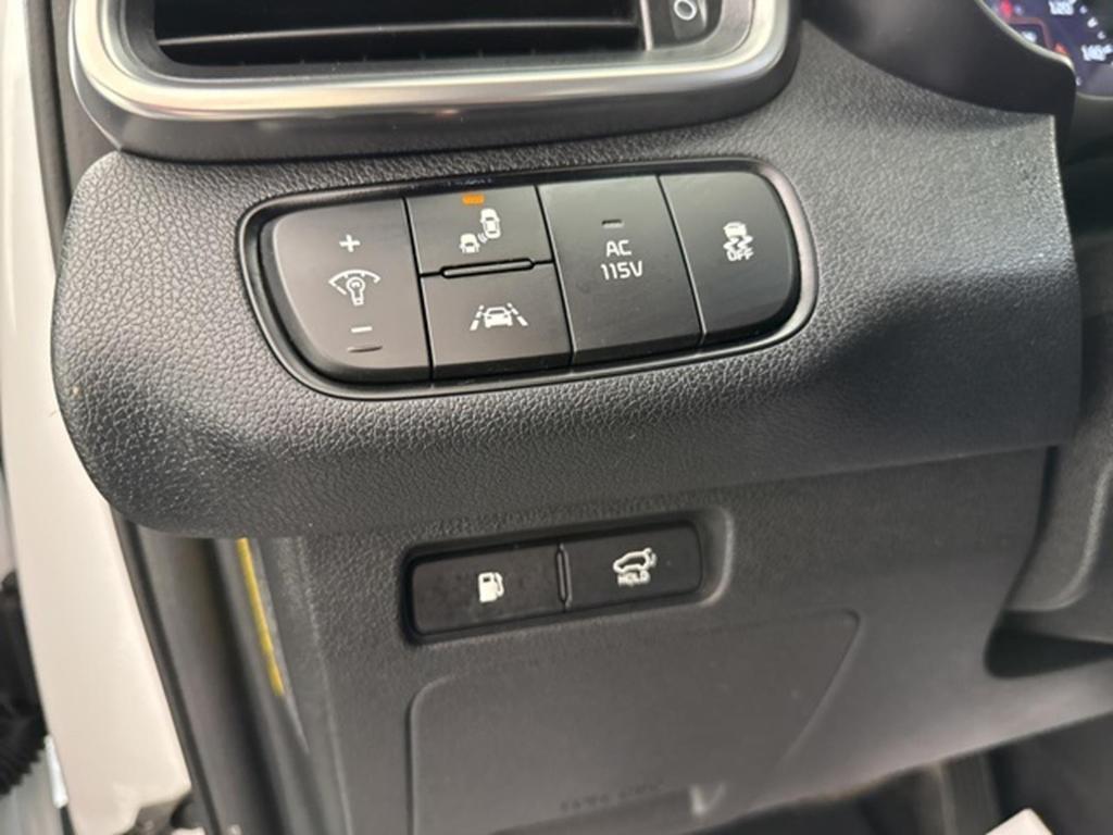 used 2018 Kia Sorento car, priced at $12,924