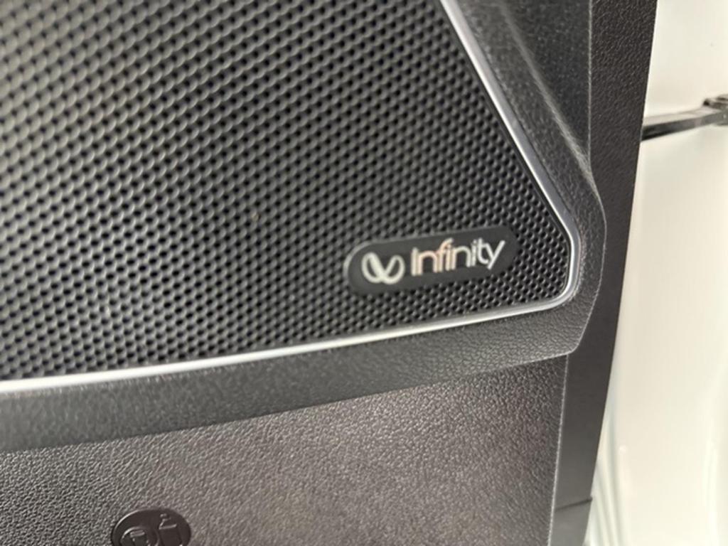 used 2018 Kia Sorento car, priced at $12,924