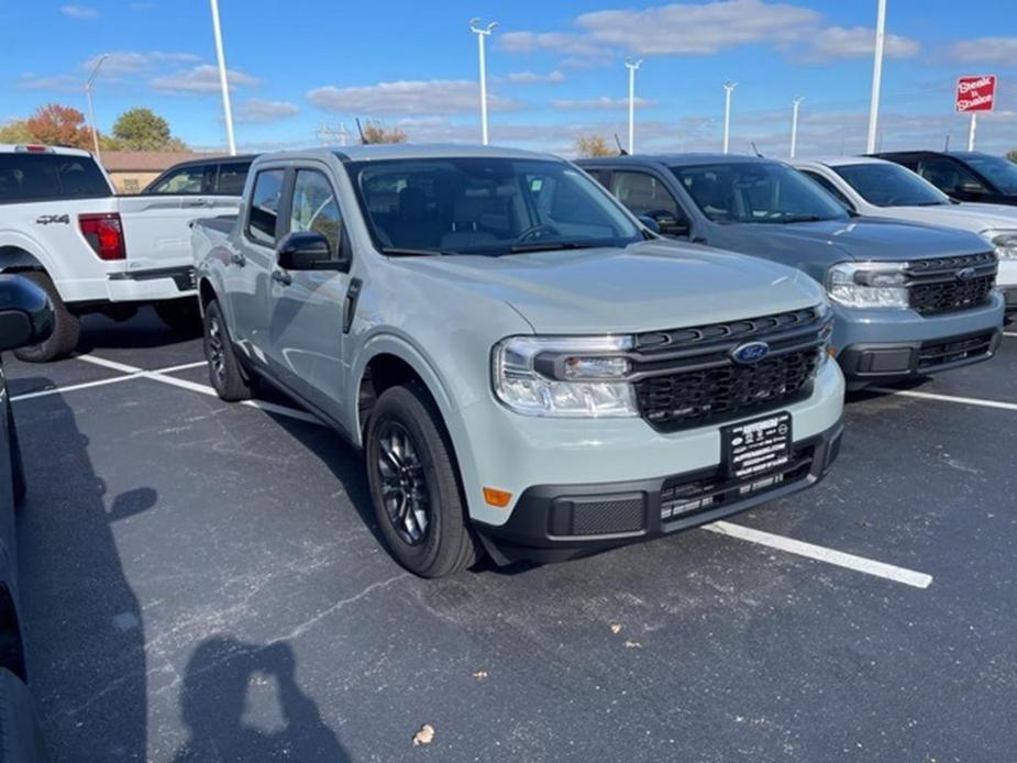 new 2024 Ford Maverick car, priced at $32,318