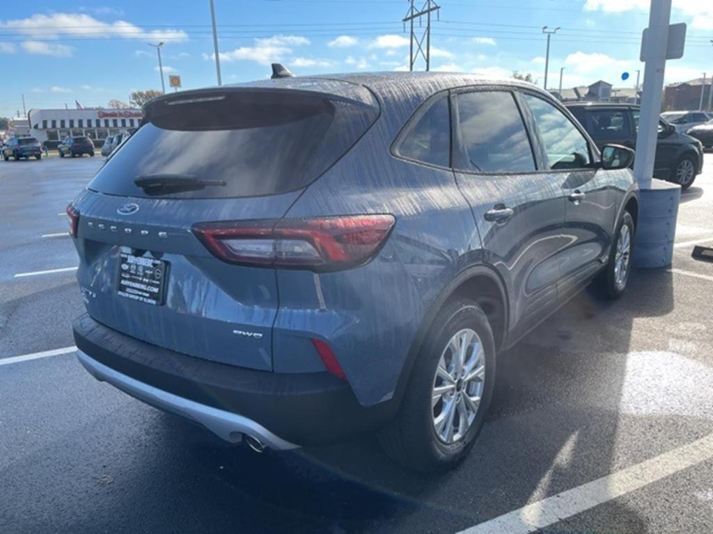 new 2025 Ford Escape car, priced at $29,621