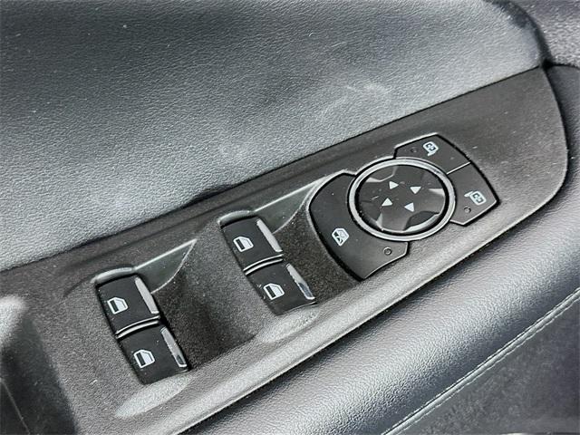 used 2022 Ford Edge car, priced at $20,999