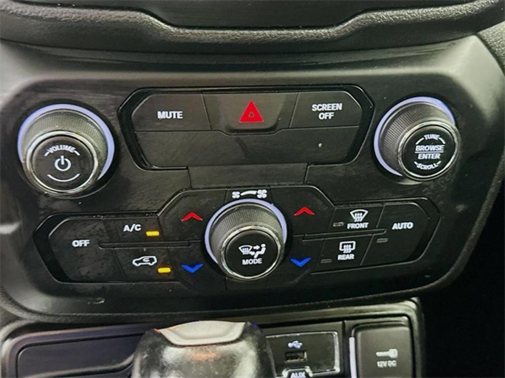 used 2020 Jeep Renegade car, priced at $16,998