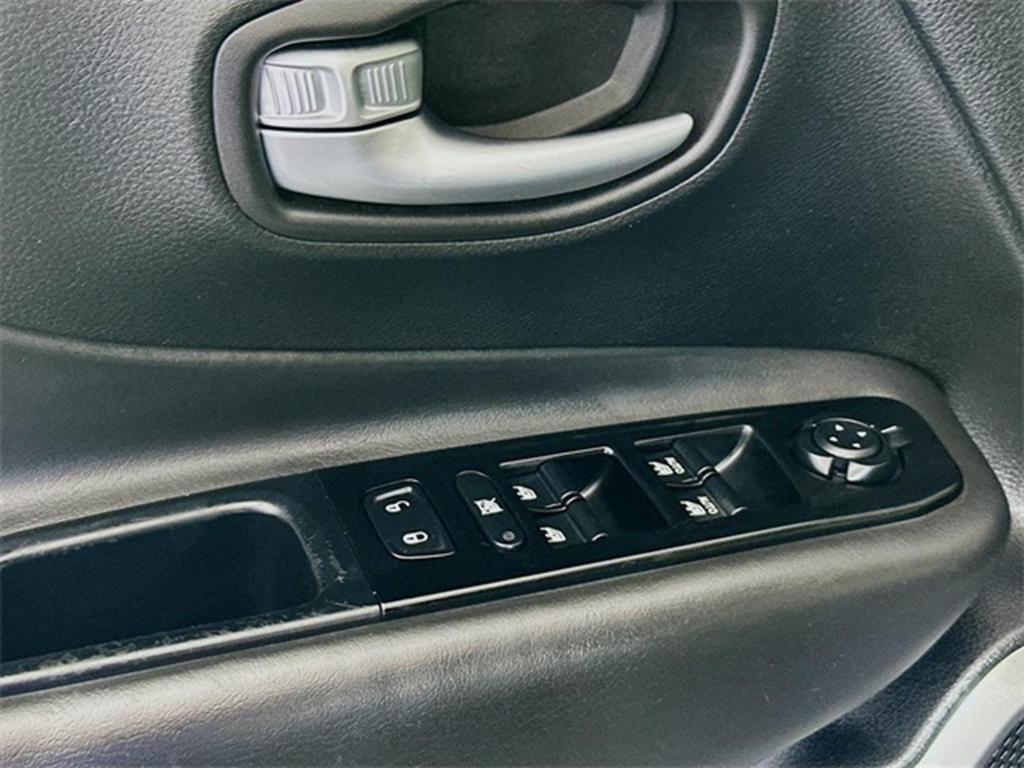 used 2020 Jeep Renegade car, priced at $16,998