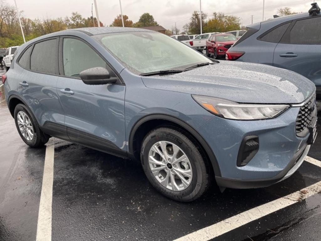 new 2025 Ford Escape car, priced at $28,622