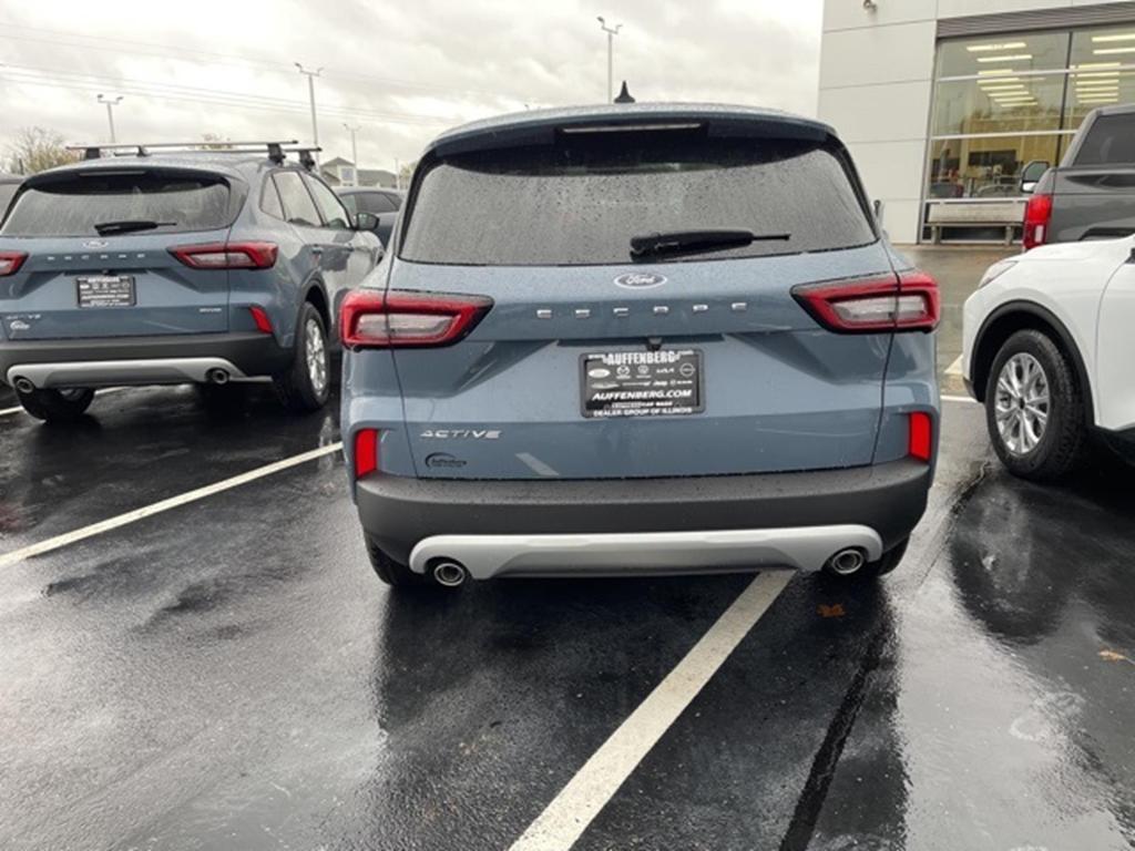 new 2025 Ford Escape car, priced at $28,622